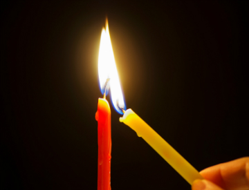 Learn how to make your own candles in case of a power outage. ©iStockphoto.com/InkaOne